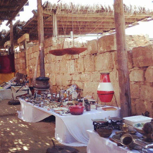 דוכני מוצרים בשוק העיר הנבטית ממשית